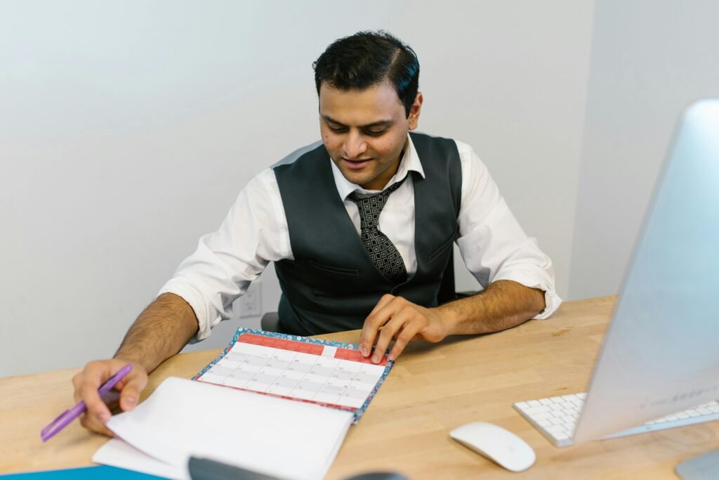 Time Uncovered The Shocking Truth About Business Day Hours 2025